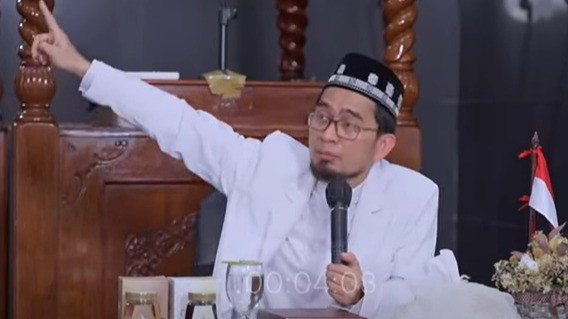 Ustaz Adi Hidayat