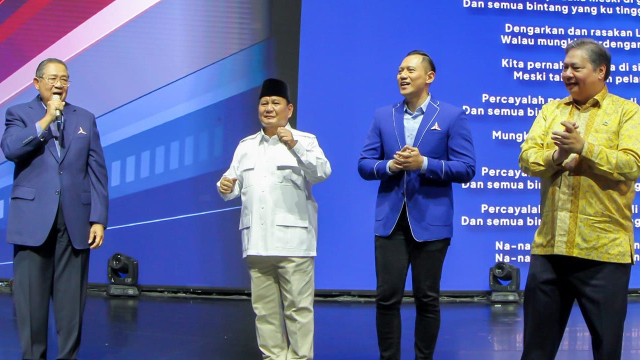 Wacana Duet Prabowo-Ganjar di Pilpres 2024, Begini Jawaban Menohok Prabowo Subianto
            - galeri foto