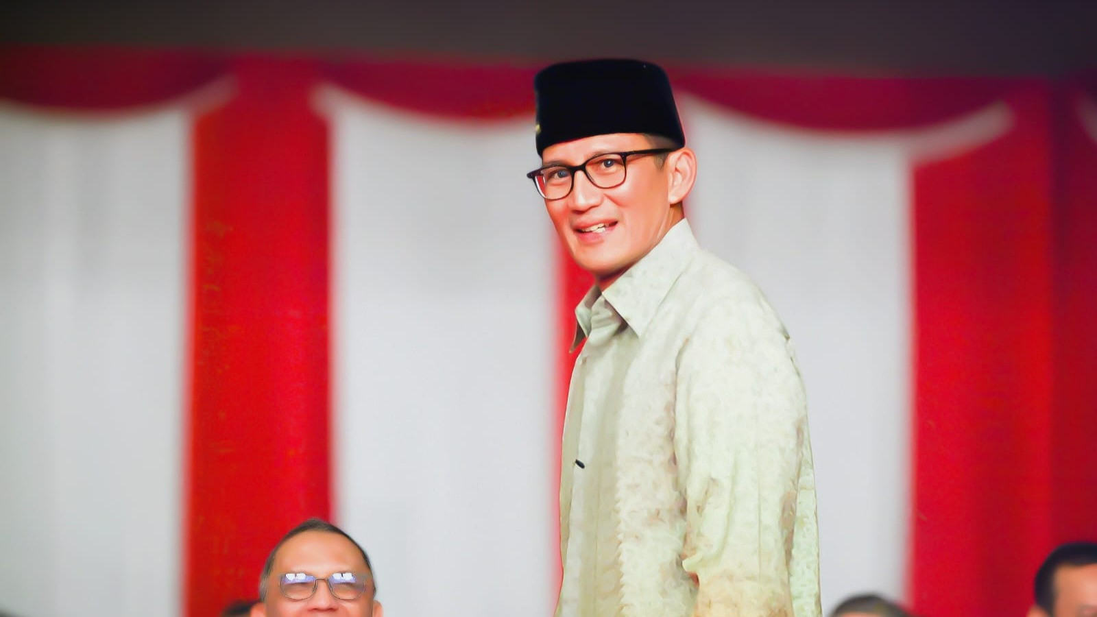 Jadi Kandidat Cawapres Ganjar, Mahfud MD Dan Sandiaga Uno Hadir Ke ...