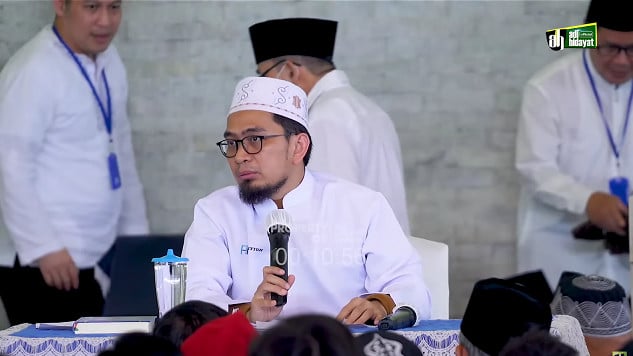 Ustaz Adi Hidayat