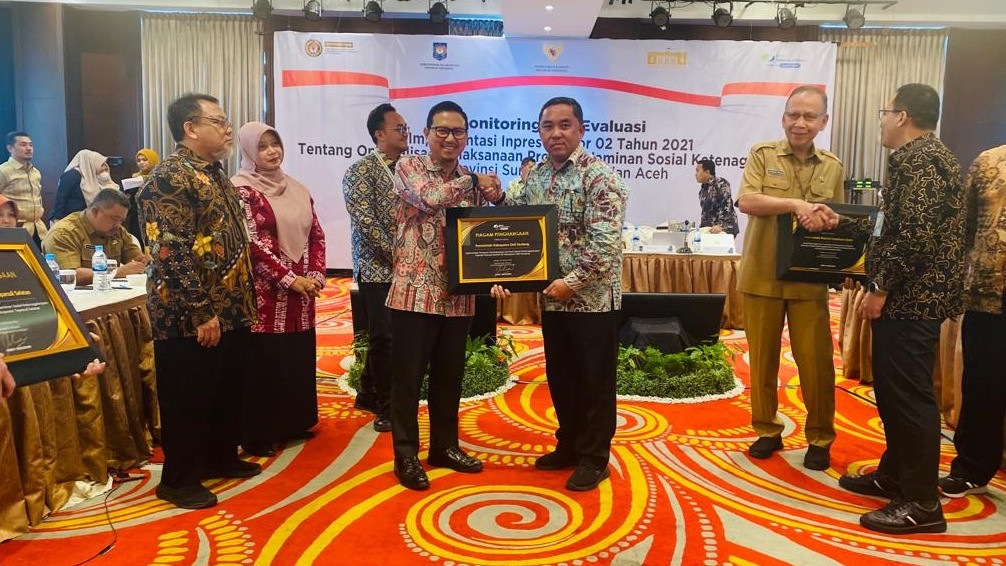 BPJS Ketenagakerjaan rapat monitoring dan evaluasi terkait kepesertaan non ASN dan Pekerja Rentan Pemerintah Daerah di Wilayah Operasional Kanwil Sumatera Bagian Utara bersama dengan Tim Kemenko PMK.
