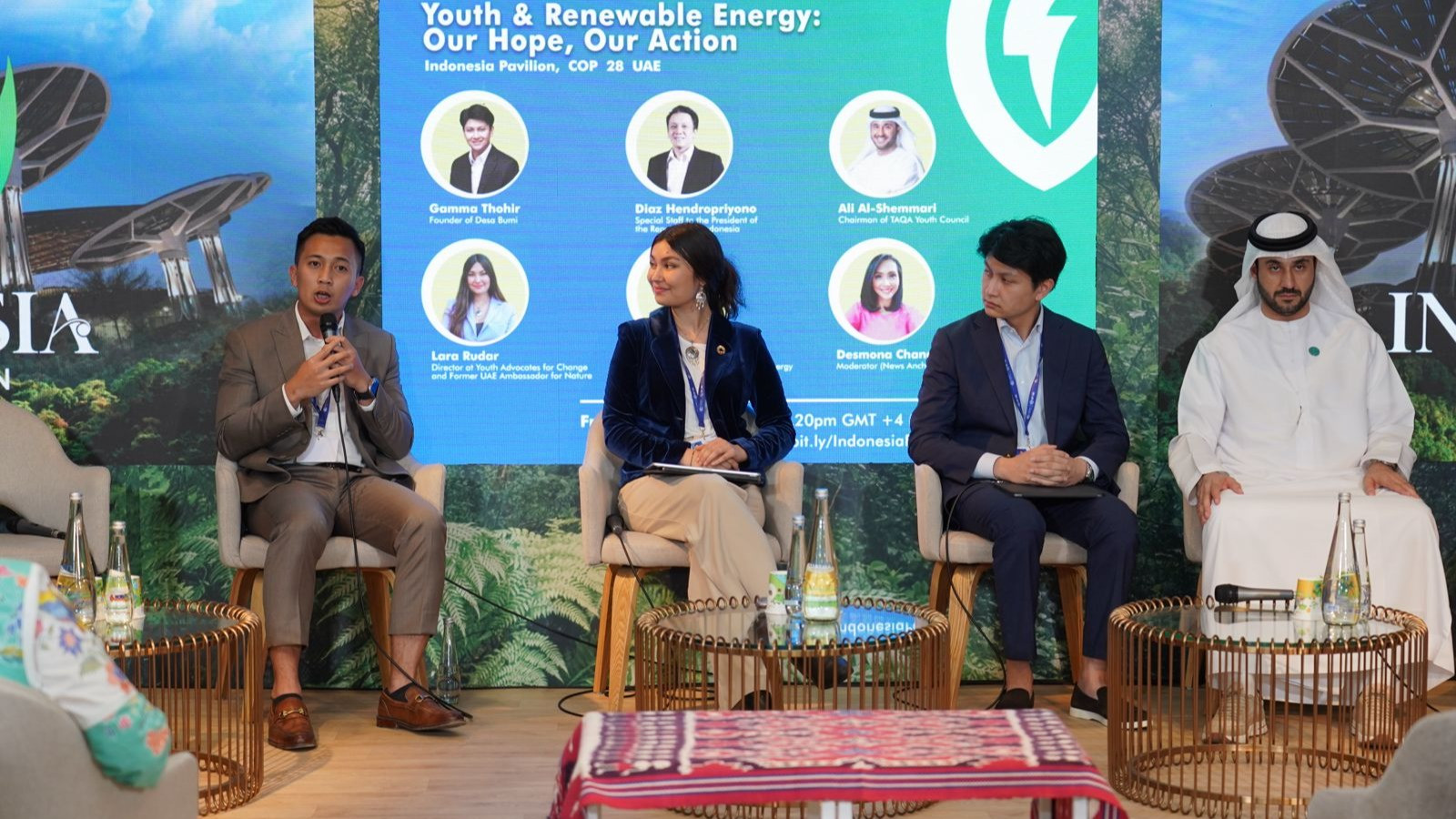 Paviliun Indonesia yang didukung oleh Kementerian Lingkungan Hidup dan Kehutanan (KLHK) turut aktif dalam menggerakkan peran anak muda dalam menghadapi tantangan perubahan iklim dunia.