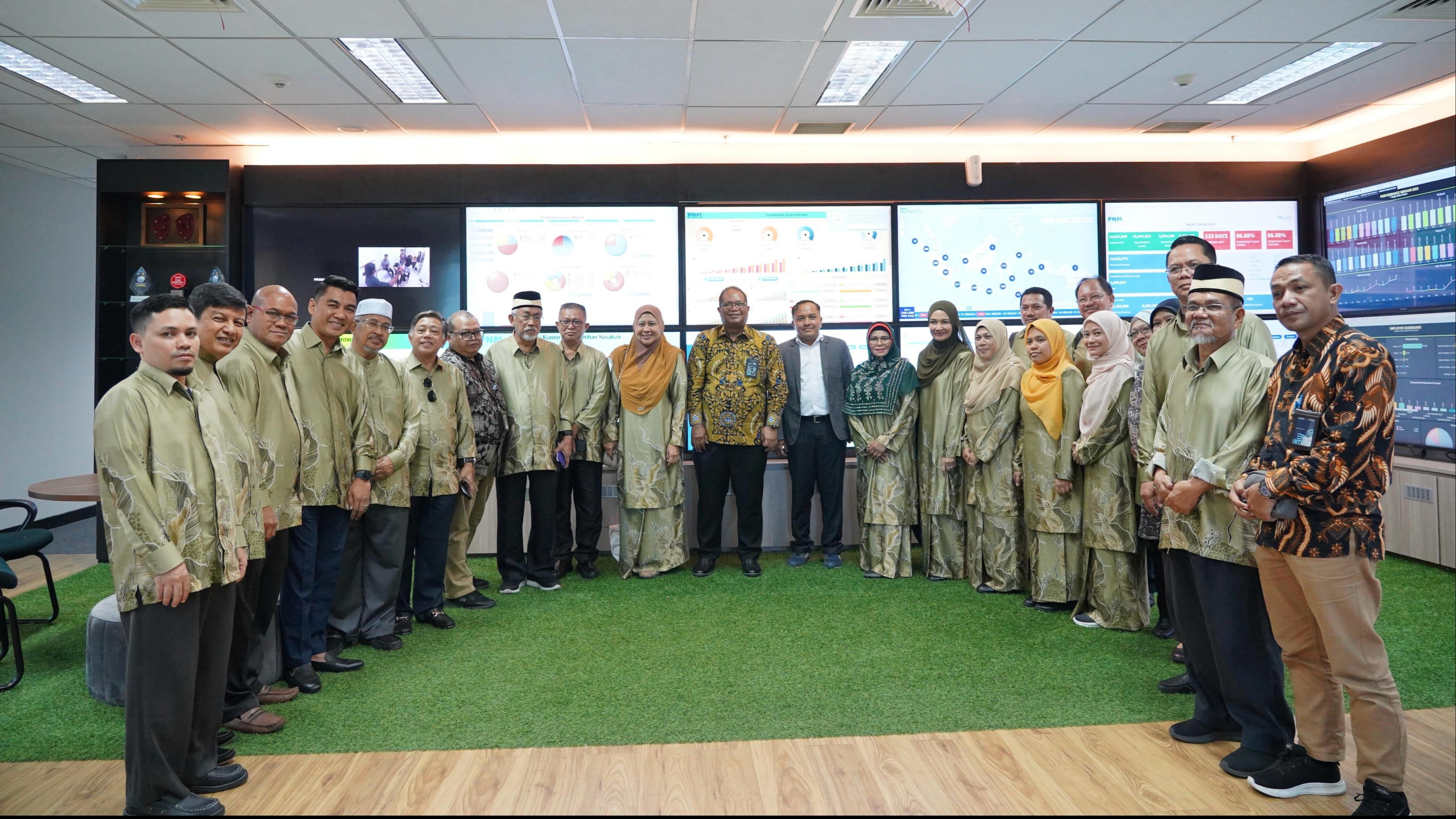 ASEAN Cooperative Organization (ACO) yang diwakili oleh ANGKASA dan Koperasi Pembiayaan Syariah Angkasa Berhad (KOPSYA Angkasa) Malaysia melakukan studi banding ke PNM pada Selasa, 9 Januari 2024.