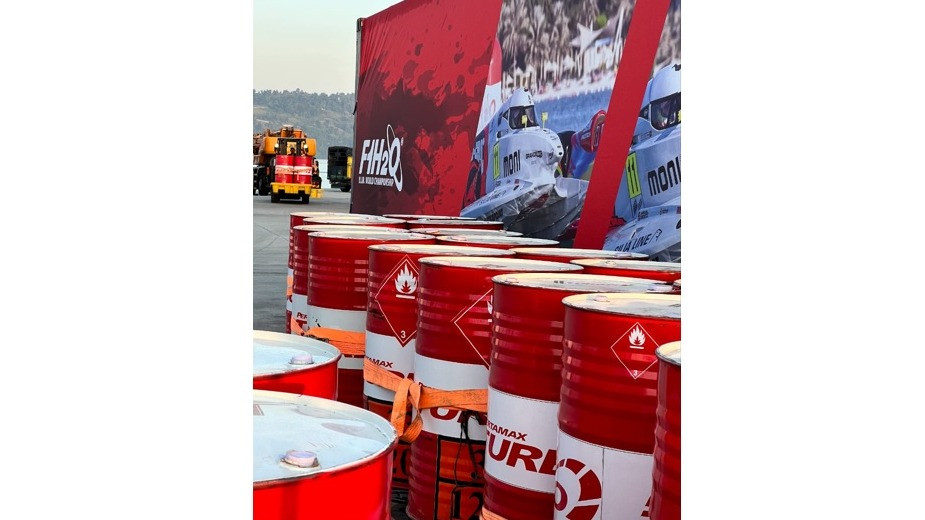 Pertamina mendukung perhelatan internasional Pertamina Grand Prix of Indonesia Kejuaraan Dunia Perahu Motor Formula 1 (F1H2O) yang digelar di Balige, Sumatera Utara