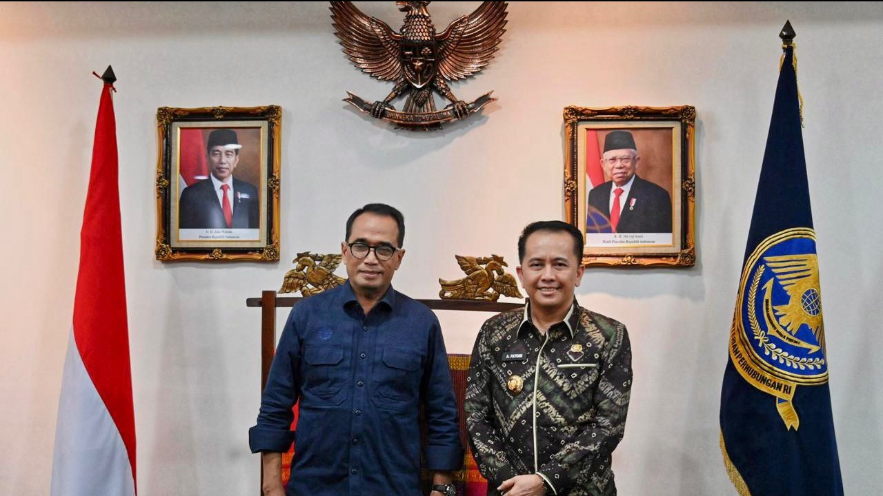 Penjabat (Pj) Gubernur Sumatera Selatan (Sumsel) Agus Fatoni mengatakan seluruh Pemerintah Daerah sekitar siap mendukung percepatan reaktivasi Bandara Gatot Subroto Way Kanan.