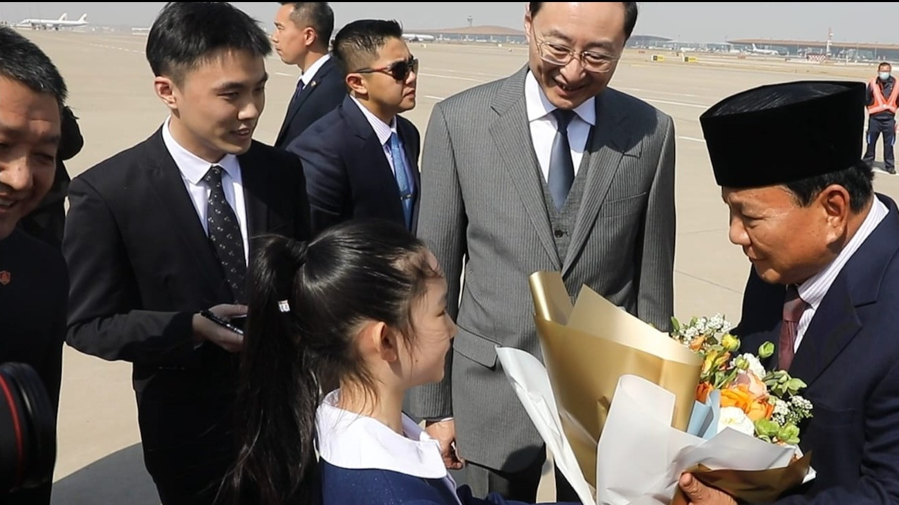 Menteri Pertahanan RI Prabowo Subianto tiba di Beijing, China dalam lawatannya menemui Presiden China XI Jinping.