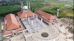 Masjid Agung Jawa Tengah. Sumber: Laman resmi Masjid Agung Jawa Tengah