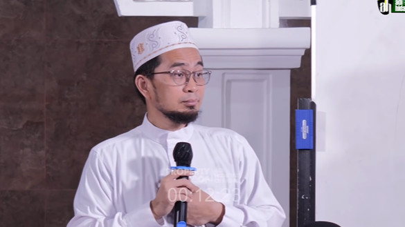 Ustaz Adi Hidayat