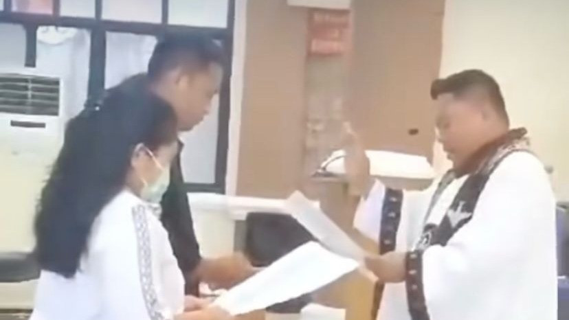 Viral Video Bharada Richard Eliezer Resmi Pindah Agama Demi Nikahi Calon Istri Usai Bebas Bersyarat