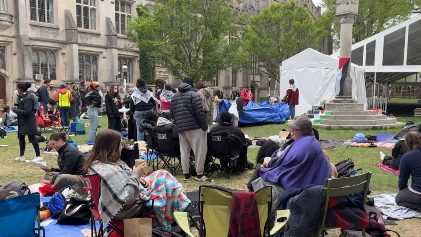 Aksi unjuk rasa mahasiswa di Princeton University New Jersey, AS.