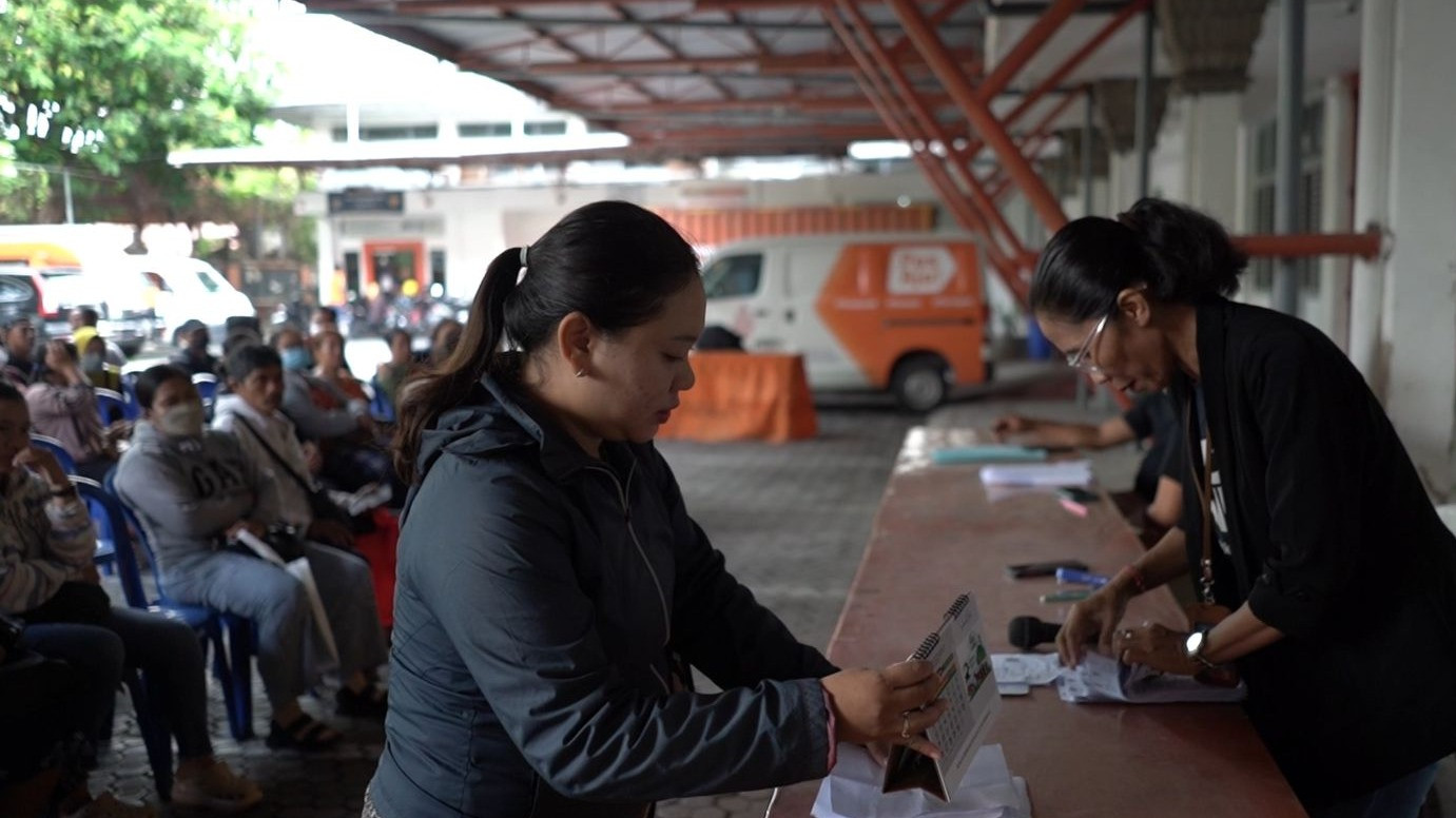 PT Pos Indonesia (Persero) atau Pos IND telah memulai penyaluran bantuan sosial (bansos) sembako dan Program Keluarga Harapan (PKH) tahap 2 dari Kementerian Sosial.