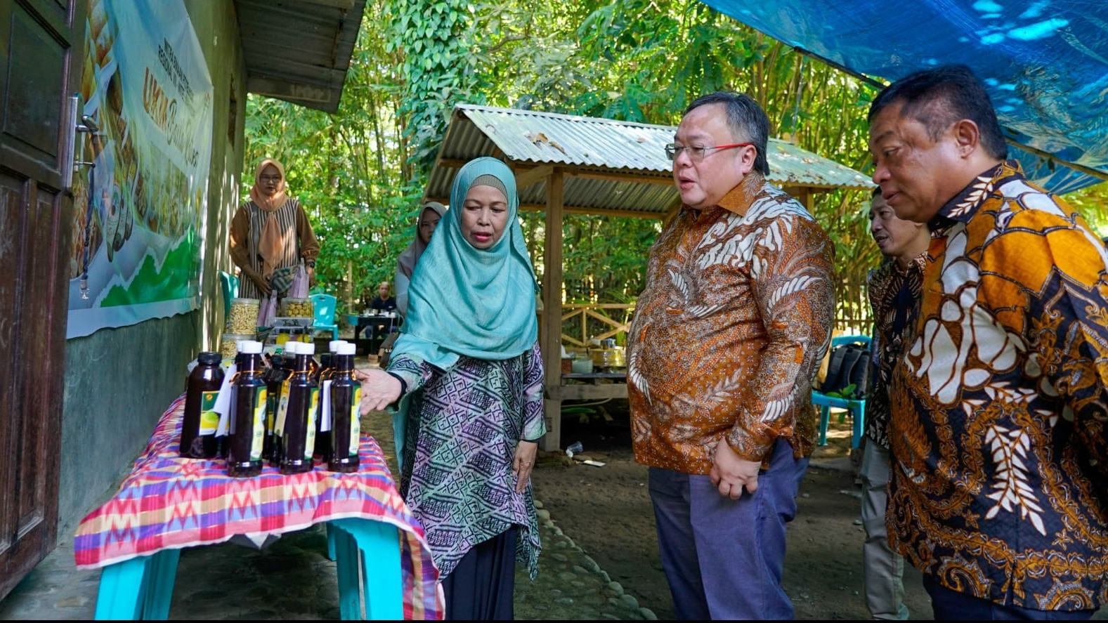 Lebih Dekat dengan Pelanggan, Telkom Selenggarakan Corporate Customer Gathering hingga Berikan Bantuan ke UMKM
            - galeri foto