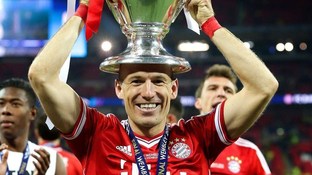 Dari Lapangan ke Jalanan, Arjen Robben Legenda Bayern Munchen Kini Geluti Dunia Baru yang Membuatnya menjadi Sorotan karena Kecepatannya