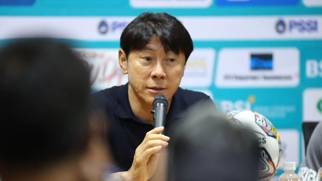 Pilih Indra Sjafri atau Nova Arianto untuk Gantikan Shin Tae-yong Latih Timnas Indonesia Senior di Piala AFF, STY sudah Beri Kode seperti Ini