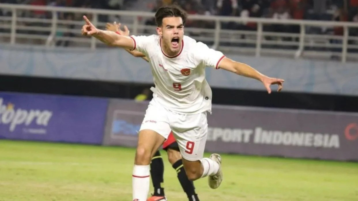 3 Kali Bawa Timnas Juara, ​​Indra Sjafri Beberkan Cara Pilih Pemain untuk Skuad Garuda: Pesepakbola Harus Punya 4 Hal Ini
            - galeri foto