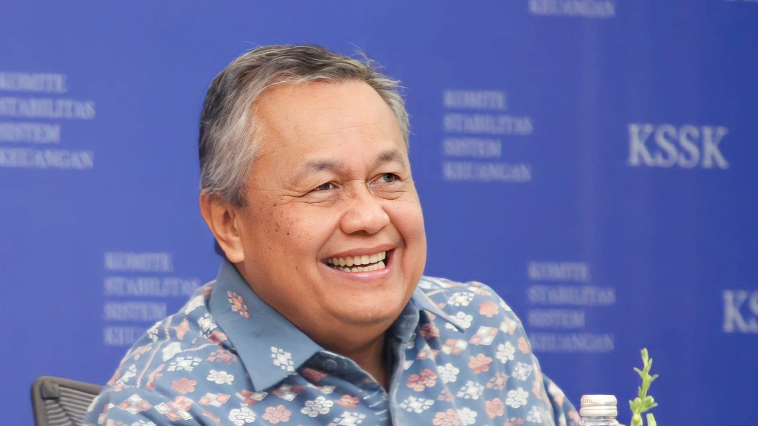 Gubernur BI Perry Warjiyo saat  dalam konferensi pers Komite Stabilitas Sistem Keuangan (KSSK) III 2024 di Jakarta.