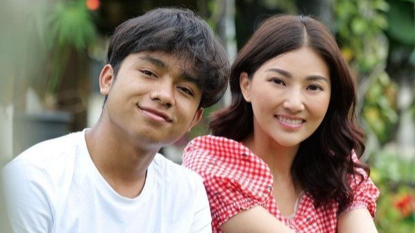 Ramalan Mbak You soal Sarwendah dan Betrand Peto Perlahan Terbukti? Sejak Awal Sudah Bilang kalau Onyo Nantinya...
            - galeri foto