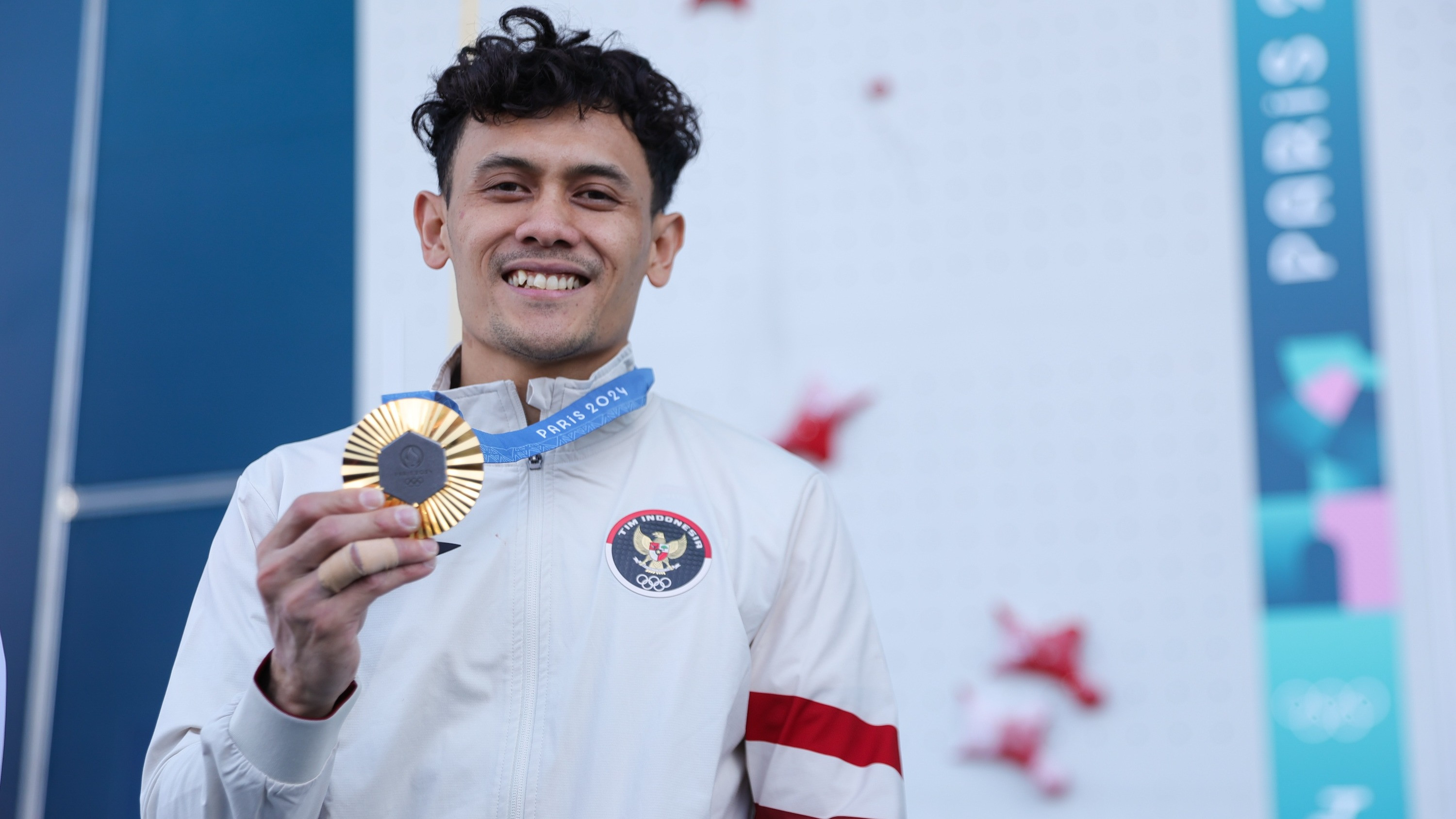 3 Fakta Medali Emas Veddriq Leonardo di Olimpiade Paris 2024, Emas Pertama Tim Indonesia Sampai Catatkan Personal Best
            - galeri foto