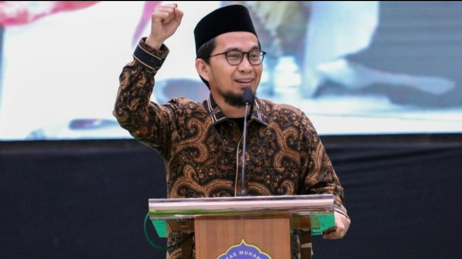 Ustaz Adi Hidayat