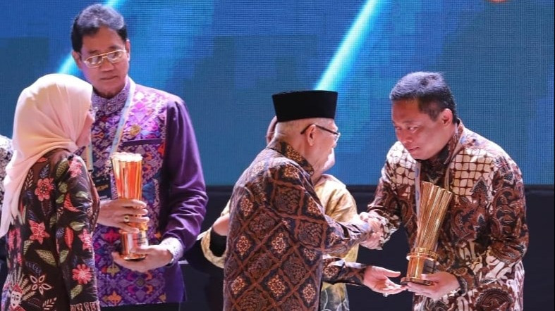 Keberhasilan dari wujud komitmen PT Telkom Indonesia (Persero) Tbk (Telkom) dalam peningkatan penerapan tata kelola perusahaan (Good Corporate Governance) dibuktikan dengan peraihan penghargaan di ajang Naker Award 2024.