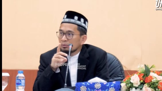 Ustaz Adi Hidayat