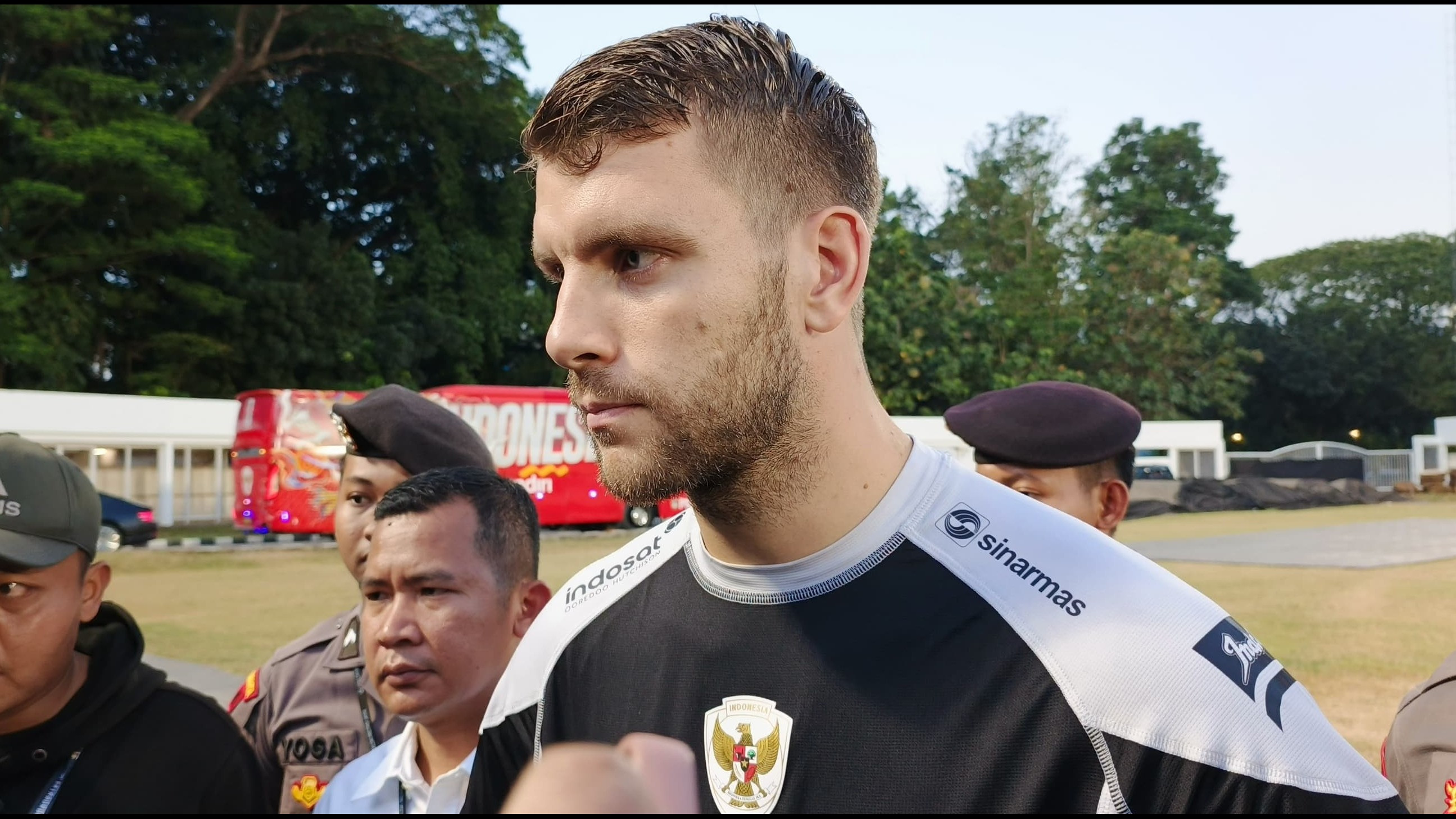 Kiper Timnas Indonesia, Maarten Paes