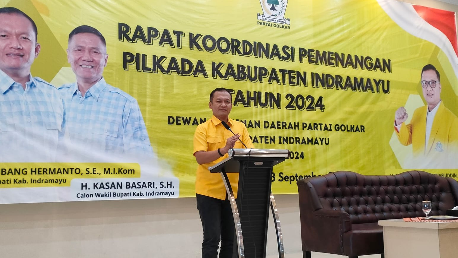 Kontestasi pemilihan kepala daerah 2024 makin dekat, sejumlah bakal calon bupati dan wakil bupati kian rajin untuk melakukan kunjungan dan memanaskan mesin partai.