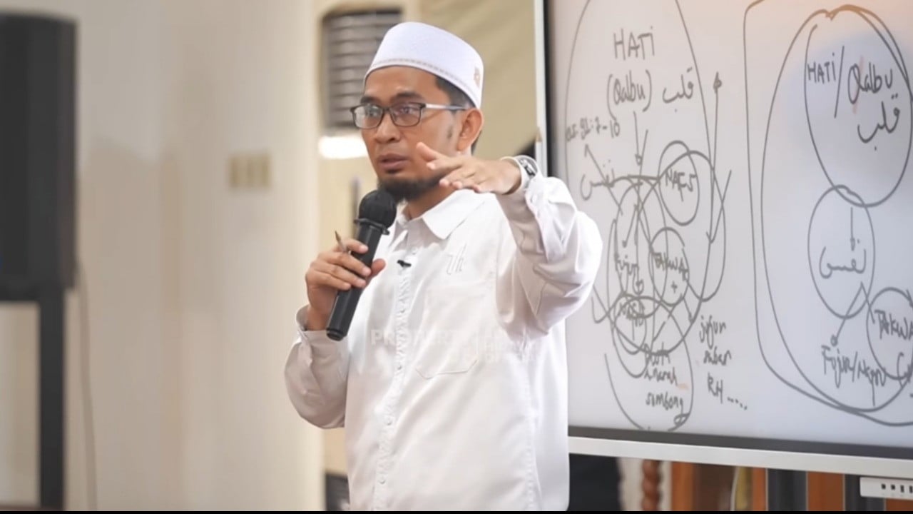 Ustaz Adi Hidayat