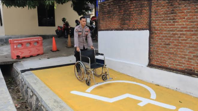 Polri salah satu bagian yang memperhatikan dan memberikan pelayanan berkualitas terhadap kaum rentan anak dan penyandang disabilitas.