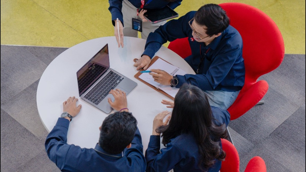 PT Telkom Indonesia (Persero) Tbk (Telkom) bersama Google Indonesia sukses menyelenggarakan program Google Career Certificate (GCC) Batch 1 2024 yang berlangsung selama empat bulan.