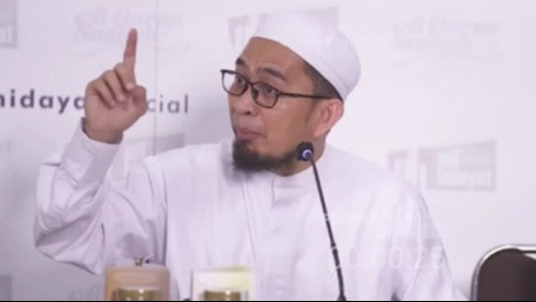 Ustaz Adi Hidayat