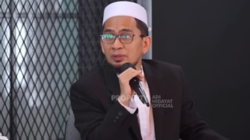 Ustaz Adi Hidayat