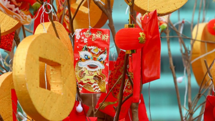 Prediksi Peruntungan Shio Ular di Tahun Ular Kayu 2025, Sarwendah: Akan Melihat Pertumbuhan dalam …
            - galeri foto