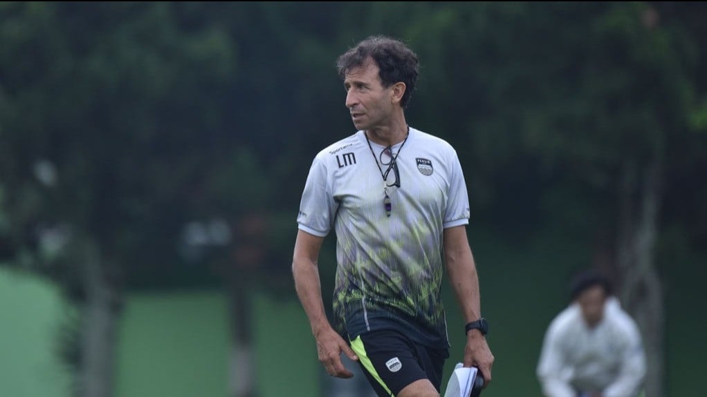 3 Pelatih yang Layak Menggantikan Mauricio Souza di Persija Jakarta, 2 Nama Pernah Sukses Bersama Timnas Indonesia
            - galeri foto