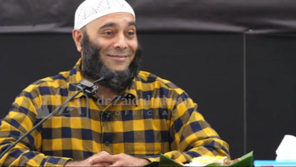 Potret dr Zaidul Akbar