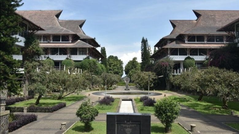 Kampus ITB Bandung.