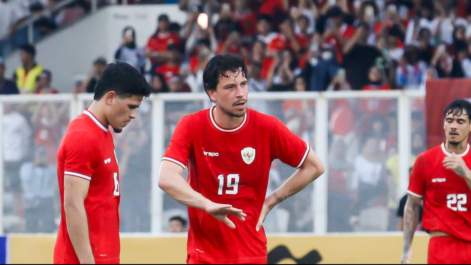 Bye-bye China, Thom Haye Ungkap Rencana Besar Timnas Indonesia demi Lolos ke Piala Dunia 2026
            - galeri foto