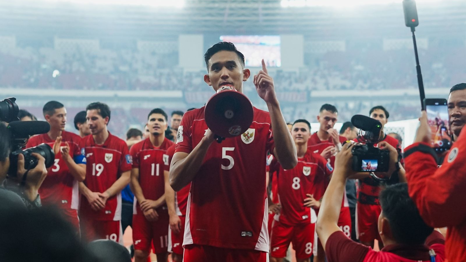 67e31608d482b-kata-kata-berkelas-rizky-ridho-ke-suporter-timnas-indonesia-usai-kalahkan-bahrain-selamat-menikmati 67e31608d482b-kata-kata-berkelas-rizky-ridho-ke-suporter-timnas-indonesia-usai-kalahkan-bahrain-selamat-menikmati