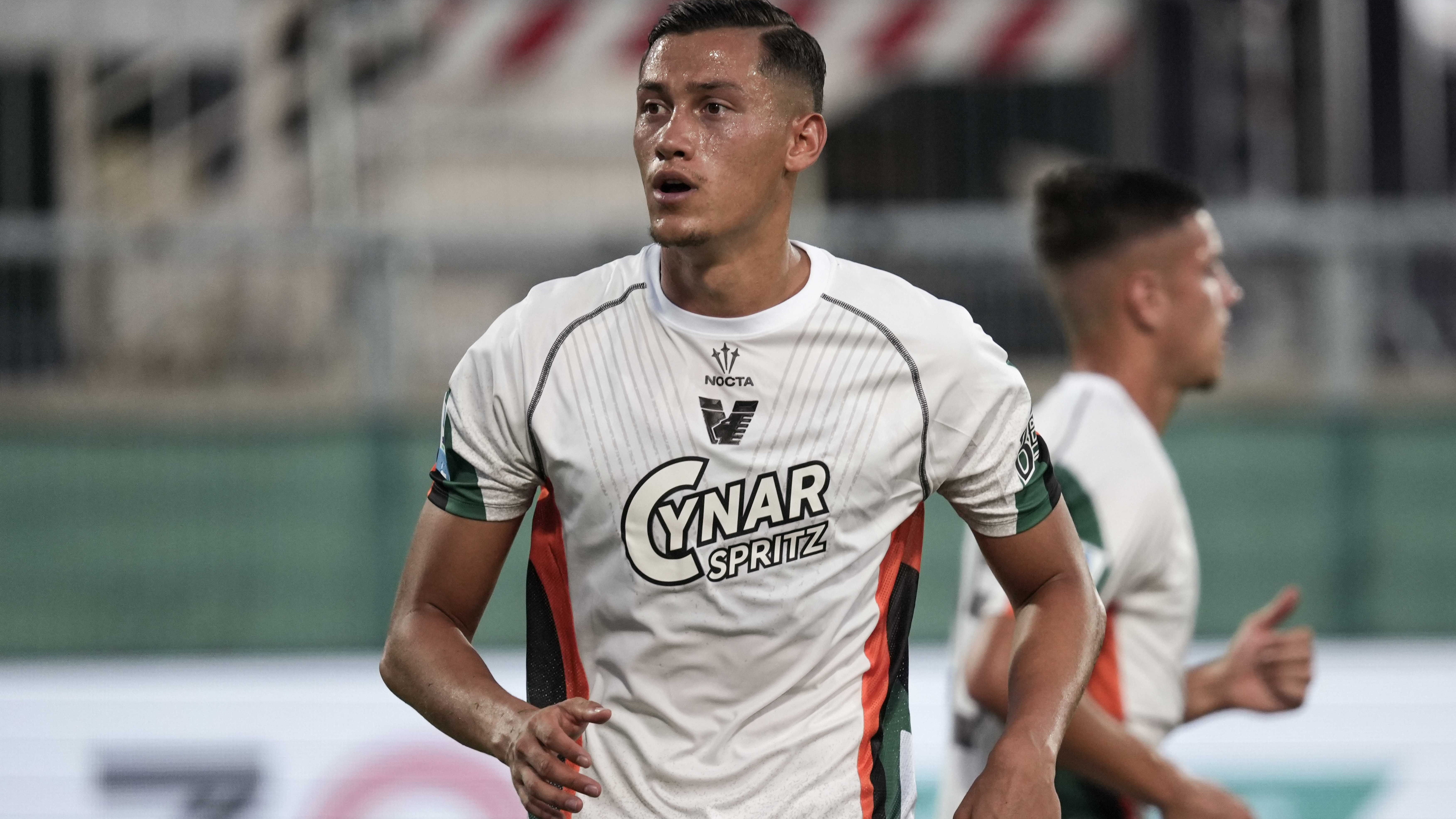 Tak Gentar dengan Cibiran, Jay Idzes Optimis Bawa Timnas Indonesia Lolos ke Piala Dunia: Hanya Masalah Waktu!
            - galeri foto