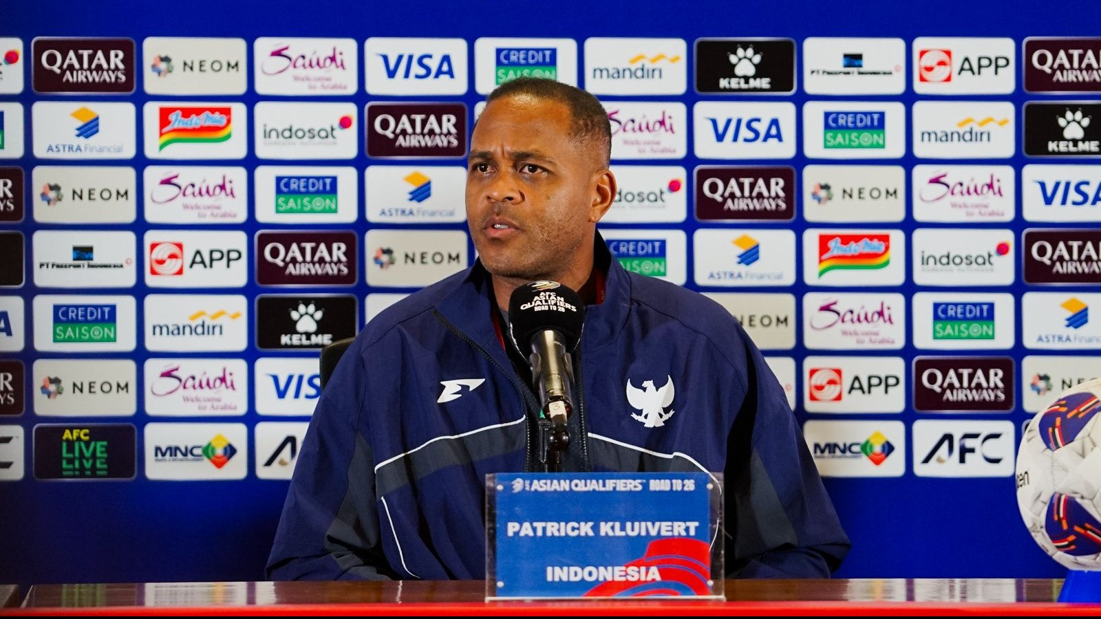 Tak Tahan Lagi, Pemain Timnas Indonesia Akhirnya Bicara Jujur soal Sosok Patrick Kluivert yang Sebenarnya: Bagi Saya ...
            - galeri foto