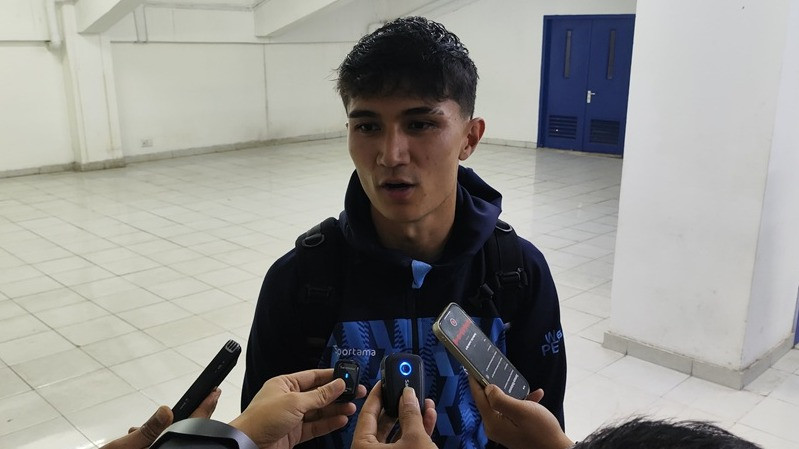 Kiper Persib Bandung Kevin Ray Mendoza