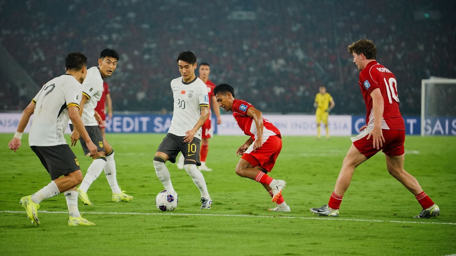 Timnas Indonesia saat lawan China