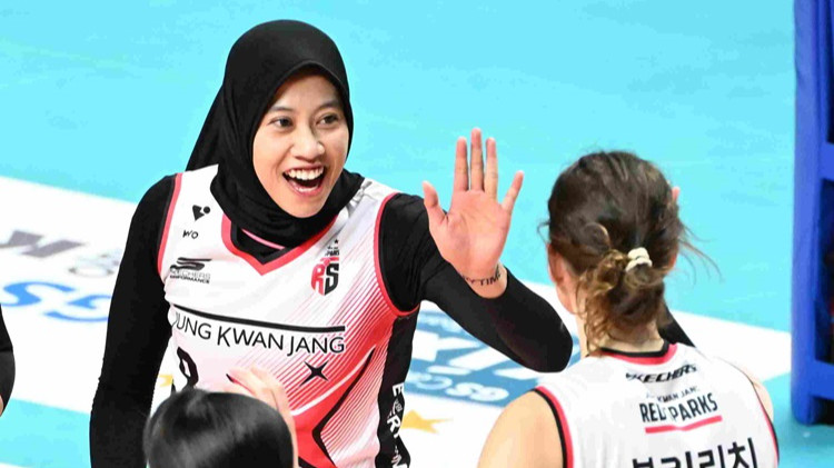 One News Update: Media Amerika 'Senggol' Kualitas Megawati Hangestri di Turki, Fasilitas Mobil Mewah, Apartemen dan Gaji Mentereng Menanti Mega, Ternyata Perlakuan Red Sparks Selama ini…
            - galeri foto