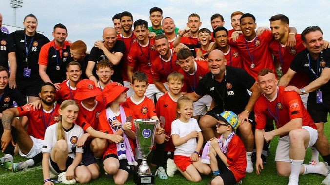 FIFA Beri Lampu Hijau, Timnas Indonesia Bisa Diperkuat Pemain Manchester yang Baru Buat Sensasi di Kasta Teratas Eropa
            - galeri foto