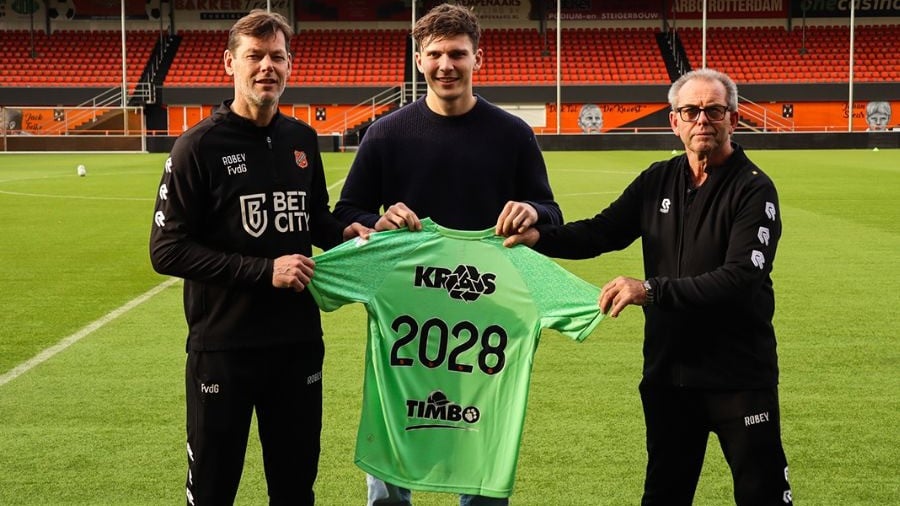 Kiper Keturunan Indonesia, Kayne Van Oevelen