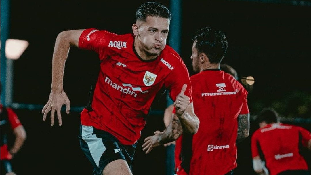 Justin Hubner Berlatih Bersama Timnas Indonesia Jelang Hadapi Arab Saudi di Kualifikasi Piala Dunia 2026