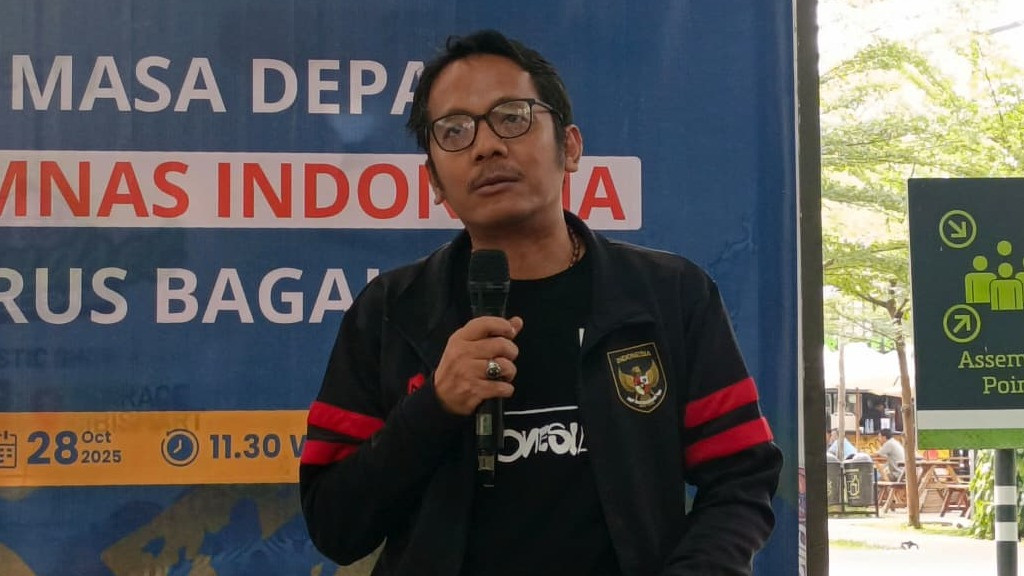 Pengamat sepak bola Akmal Marhali