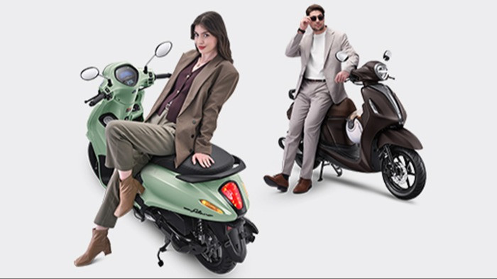 Pilih Honda Stylo 160 atau Yamaha Grand Filano? Duel Skutik Retro Modern Premium
            - galeri foto