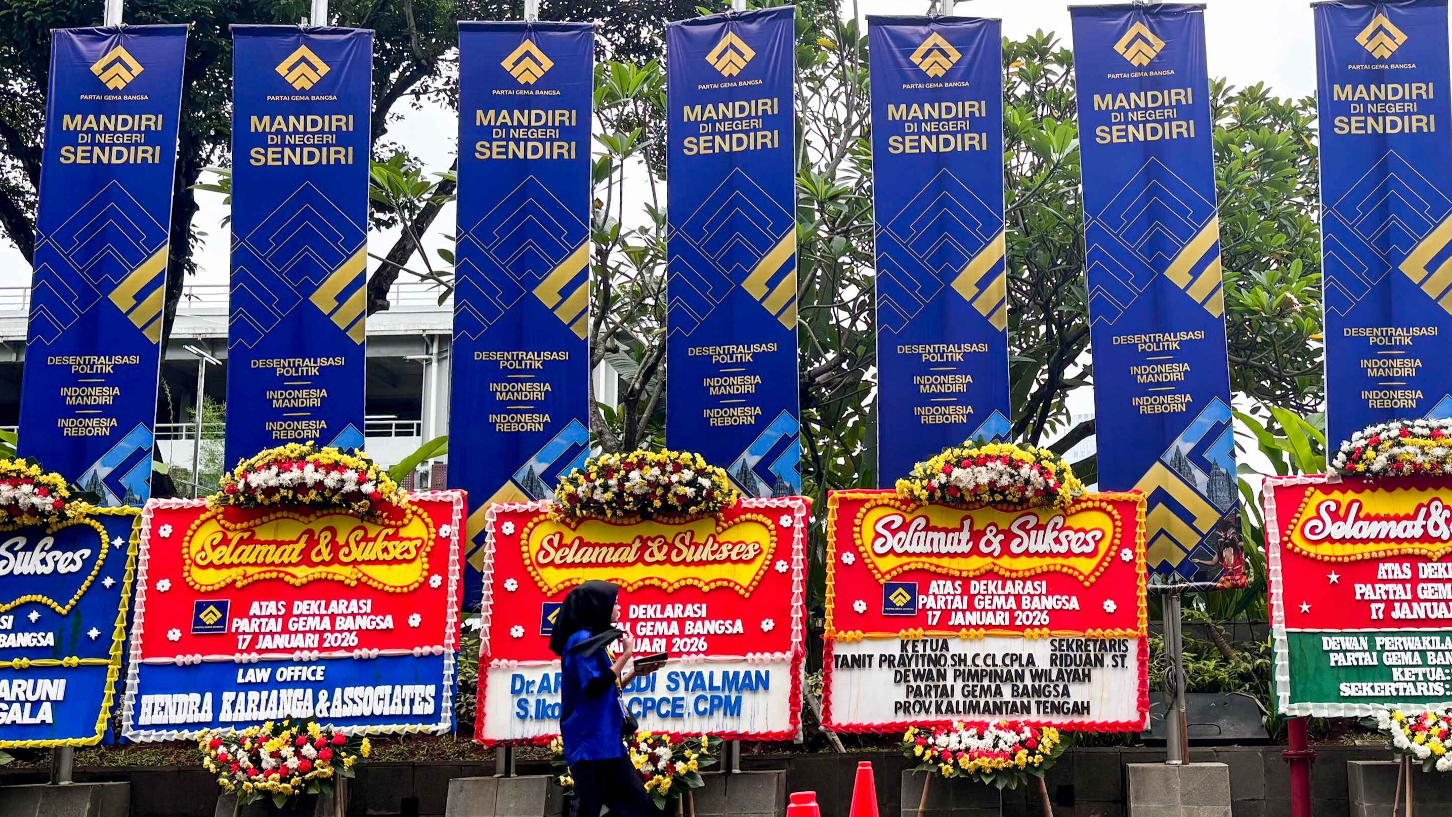 Ucapan Selamat Tokoh Politik Mengalir Jelang Deklarasi Parpol Baru Partai Gema Bangsa
            - galeri foto