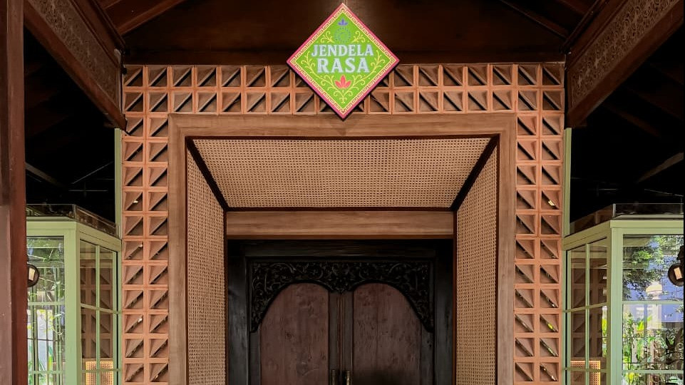 Menikmati Rasa Nusantara dalam Suasana Hangat, Destinasi Kuliner Estetik untuk Keluarga dan Acara Spesial
            - galeri foto